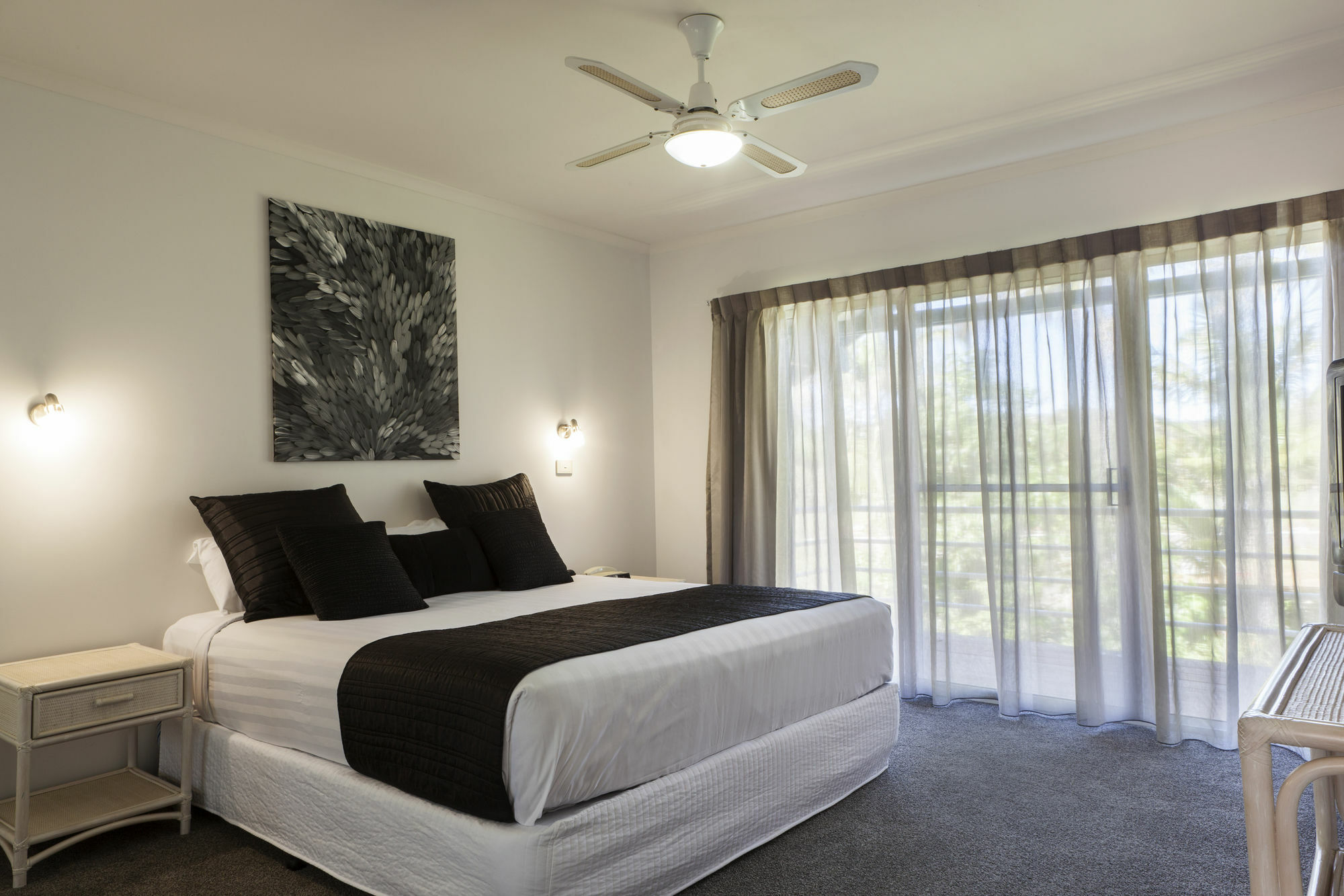 Absolute Beachfront Opal Cove Resort Korora Buitenkant foto